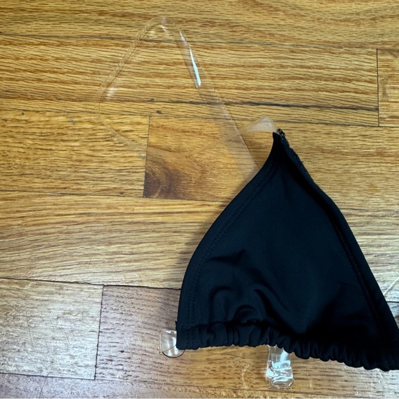 Black bikini top (NWT) - Picture 3 of 5